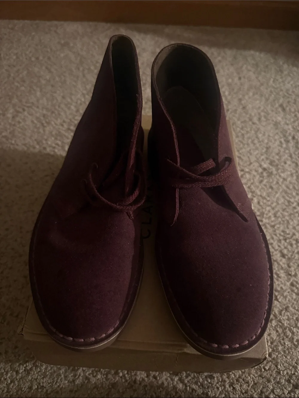 Clarks Plum Suede Desert Chukka Boots Size 7